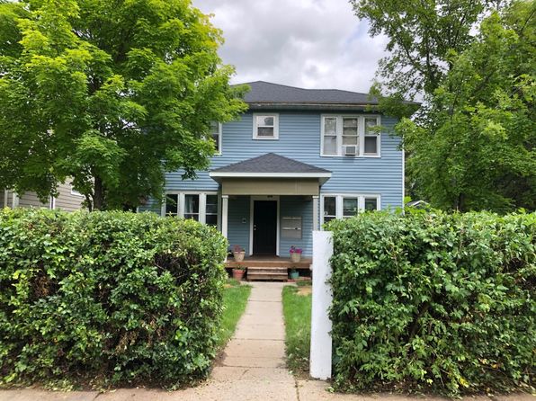 703 N 32nd St APT 3