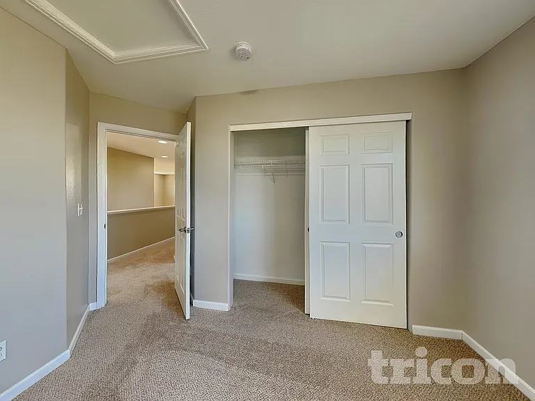 24881 E Euclid Pl — Photo 14