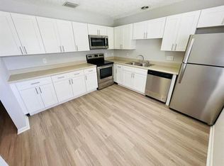 3749 Park Lane Villas Rd, West Palm Beach, FL 33403