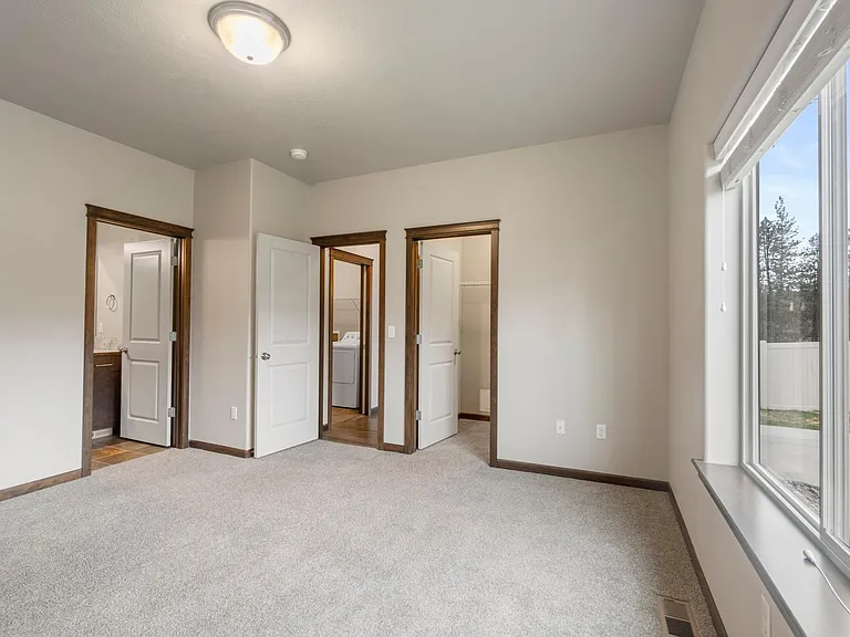 3091 N Sherwood Dr — Photo 16