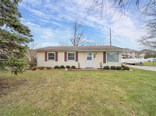 39201 Muffatt St, Harrison Township, MI 48045