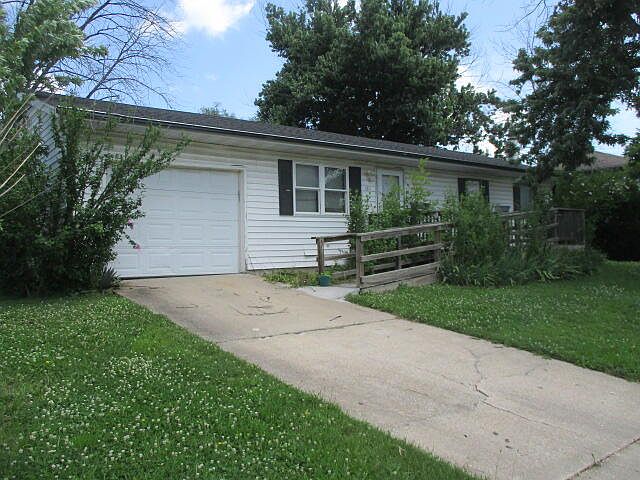 1st image of 1211 Falcon Dr