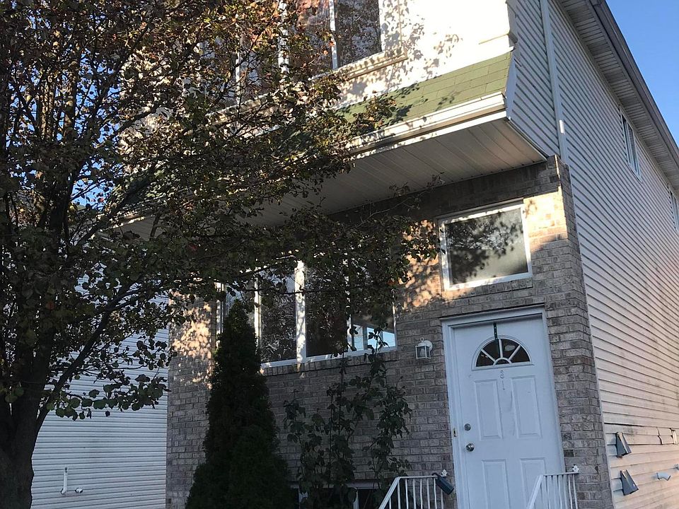 1st image of 31 Mitchel Ln