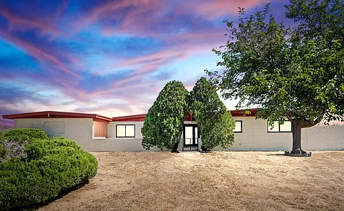 1398 Heather Dr Photo 1