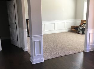 546 Grandon Rd, Greer, SC 29651