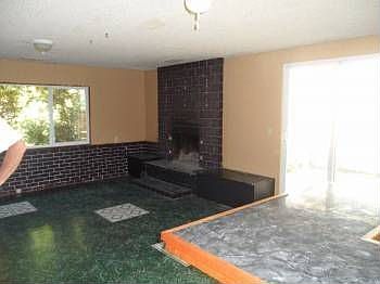 2nd image of 4424 140th St NW