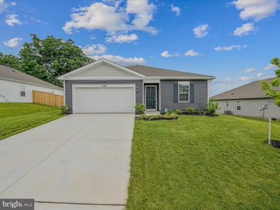 121 Centergate Dr, Charles Town, WV, 25414