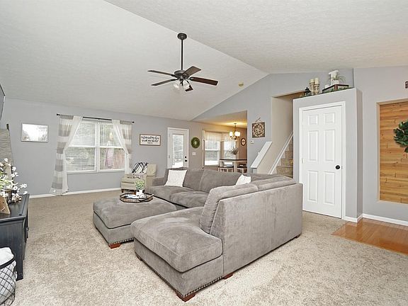 4th image of 7327 Haverhill Ln