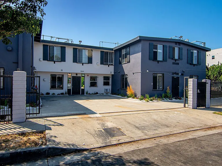 Casas On Cordova Street Apartments — Photo 6