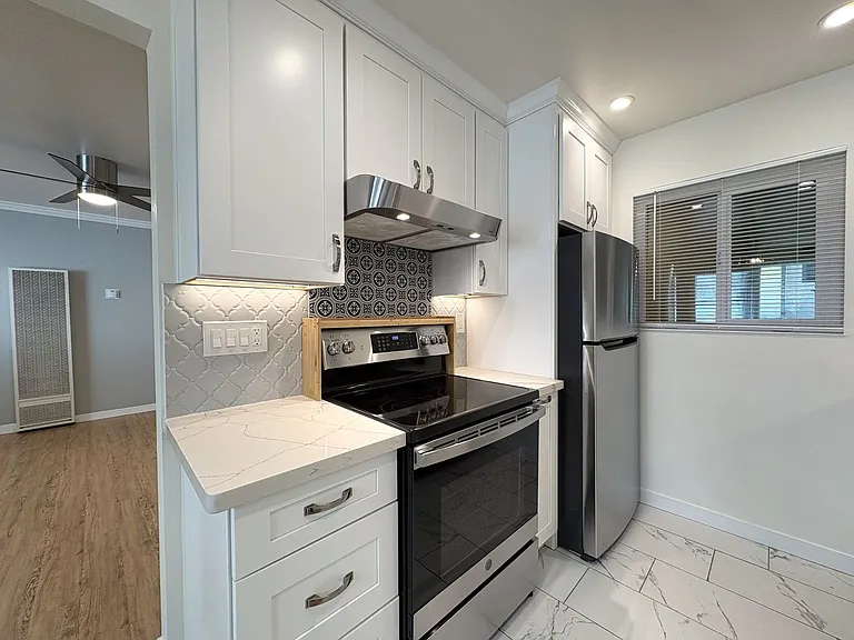 Renovated 1BD/1BA in Palo Alto | Prime Location! — Photo 7