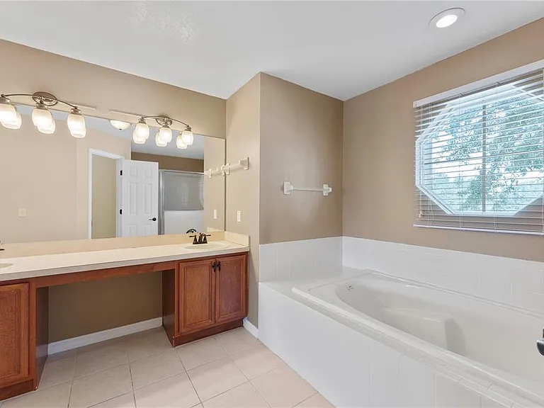 5354 Dahlia Reserve Dr — Photo 22