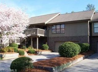 1312 Gilbrook Ct, High Point, NC 27262