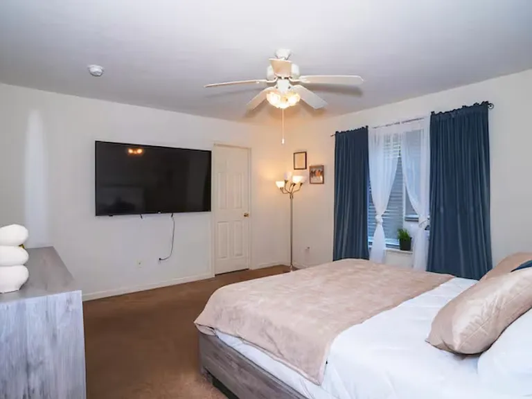 449 Clearview Dr — Photo 10