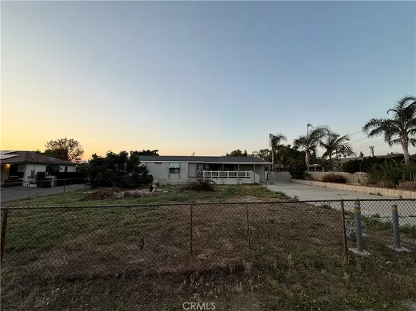18784 Kross Rd, Riverside, CA 92508