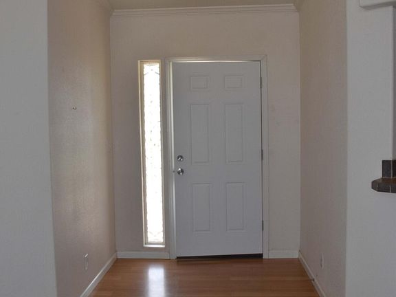 3rd image of 6013 Jeffrey Ln