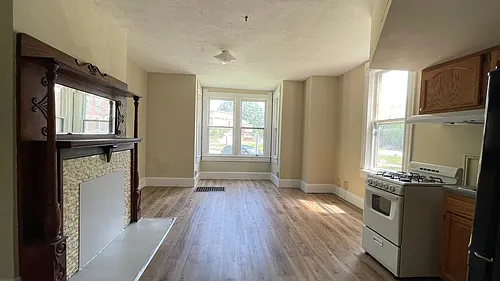 1113 State St #1 Photo 1