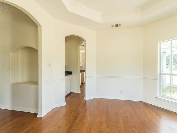 2nd image of 433 Ringaskiddy Cir