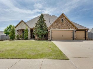 1716 NW 196th St, Edmond, OK 73012