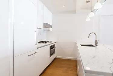 351 West 54th Street, #5D