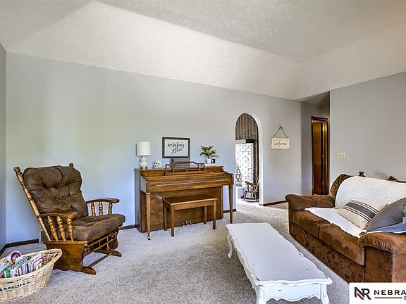 5th image of 6006 N 116th Cir