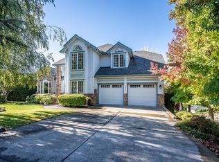 4624 Cloudcrest Dr, Medford, OR 97504