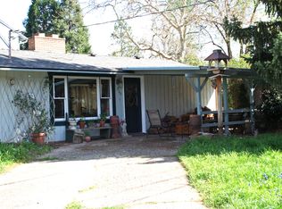 680 Faith Ave, Ashland, OR 97520