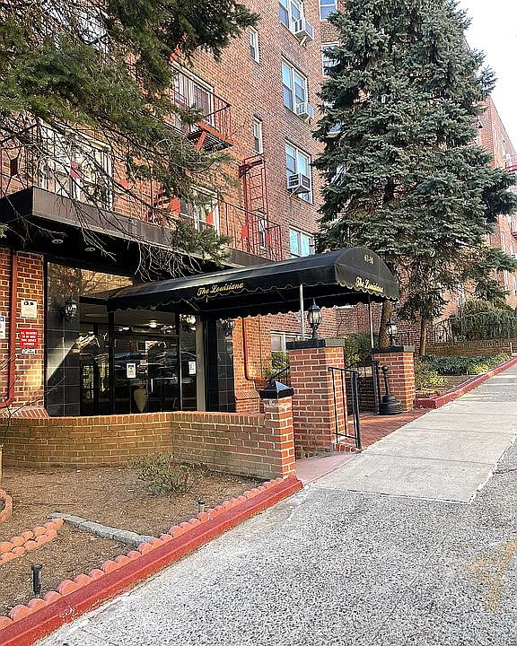 1st image of 6730 Clyde St APT 2W