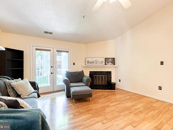 2nd image of 6450 Green Field Rd #3-310
