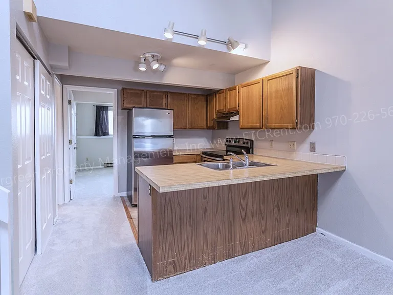3565 Windmill Dr #D2 — Photo 10