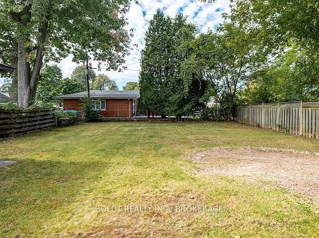 3047 Saint Patrick Ave — Photo 28
