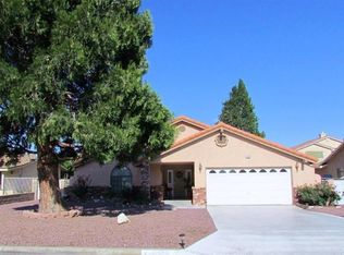 12860 Candlewick Ln, Victorville, CA 92395