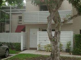 531 NW 98th Ave, Plantation, FL 33324