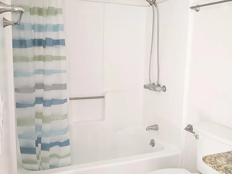 133 E Avenue 32 #2 — Photo 14