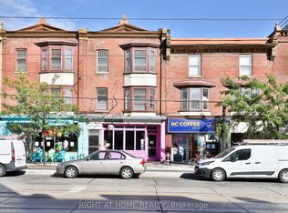 550 College St #3F-C01, Toronto, ON M6G 1B1