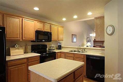 4th image of 75 E Weston Dr