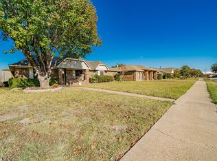 923 Courtney Dr, Mesquite, TX 75150