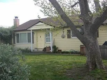 14 4th Ave photo 1