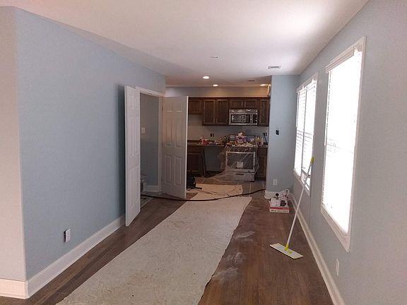 5th image of 3401 S Prescott Cir
