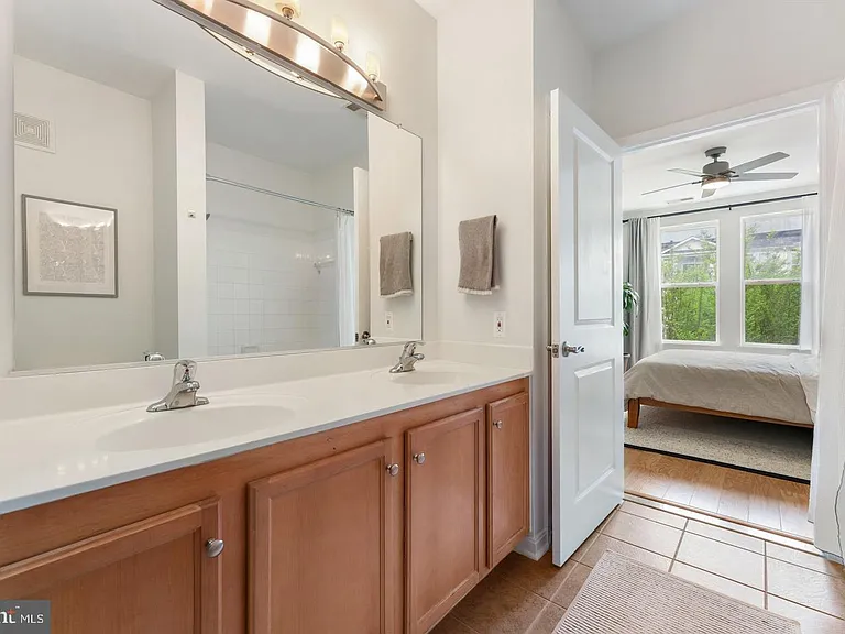 2665 Prosperity Ave #314 — Photo 15