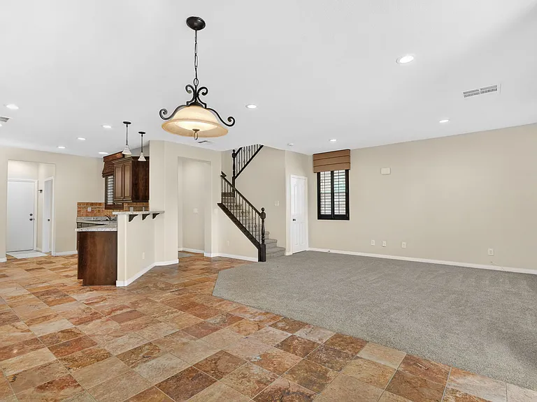 6255 W Arby Ave #117 — Photo 9