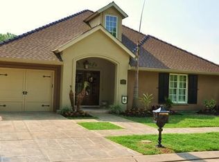 129 Garden Rd, River Ridge, LA 70123