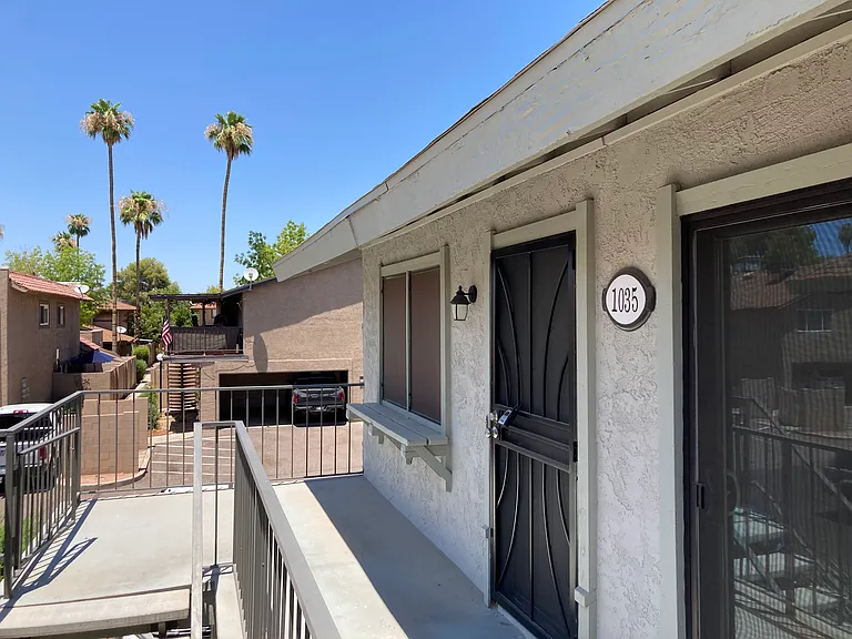 1035 N 84th Pl — Photo 8
