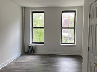 1576 3rd Ave #2, New York, NY 10128