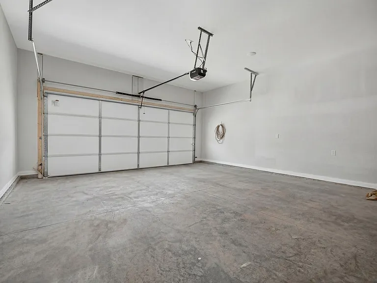 42 Whitley Ln — Photo 18