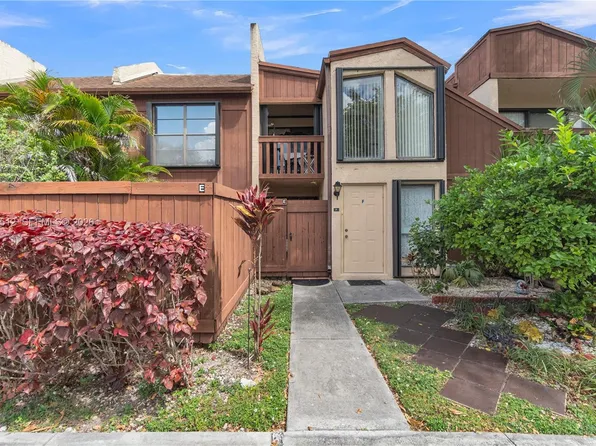 6411 SW 116th Ct APT E, Miami, FL 33173