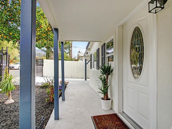 5th image of 6808 Haywood St