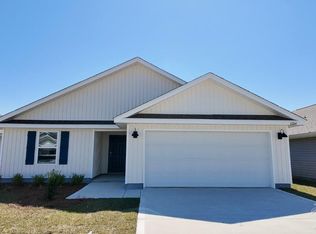6264 Firefly Dr, Milton, FL 32583