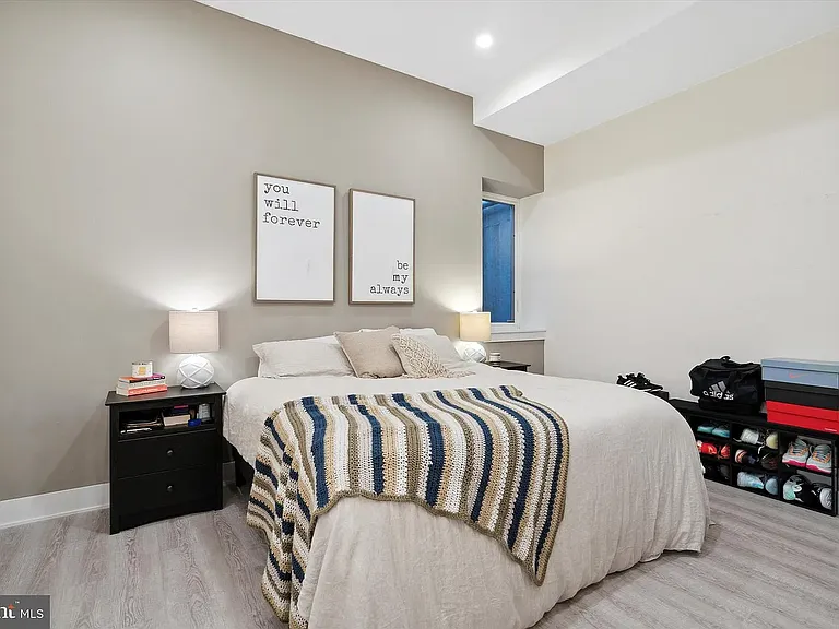 1218 N Orkney St #1 — Photo 5