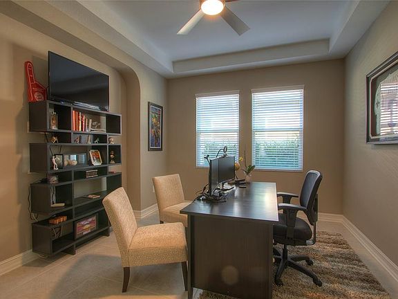 5th image of 17930 Woodland View Dr