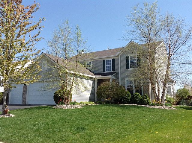 1st image of 2818 Stonebridge Dr